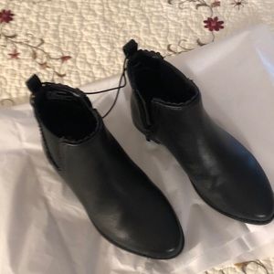 Arizona Kids (Girls) Black Booties (Boots) Size 13